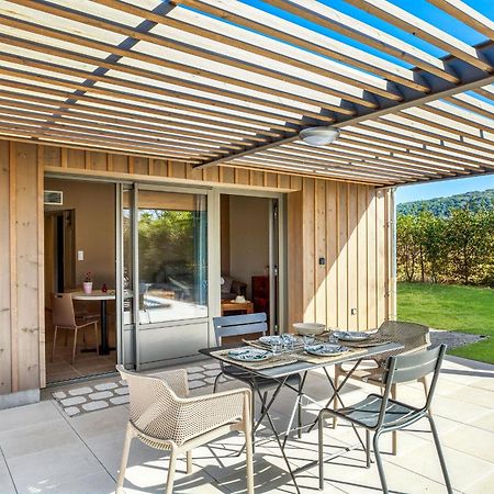 La Plaine Aux Etoiles - Maison Individuelle Avec Piscine Balneo Privative Et Jardin 돔므 외부 사진